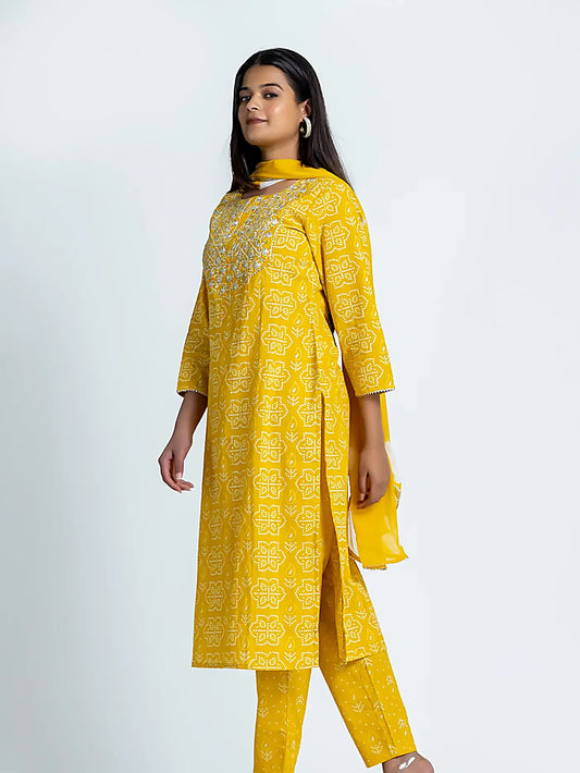 Yellow Bandhani Embroidered Straight Cotton Suit
